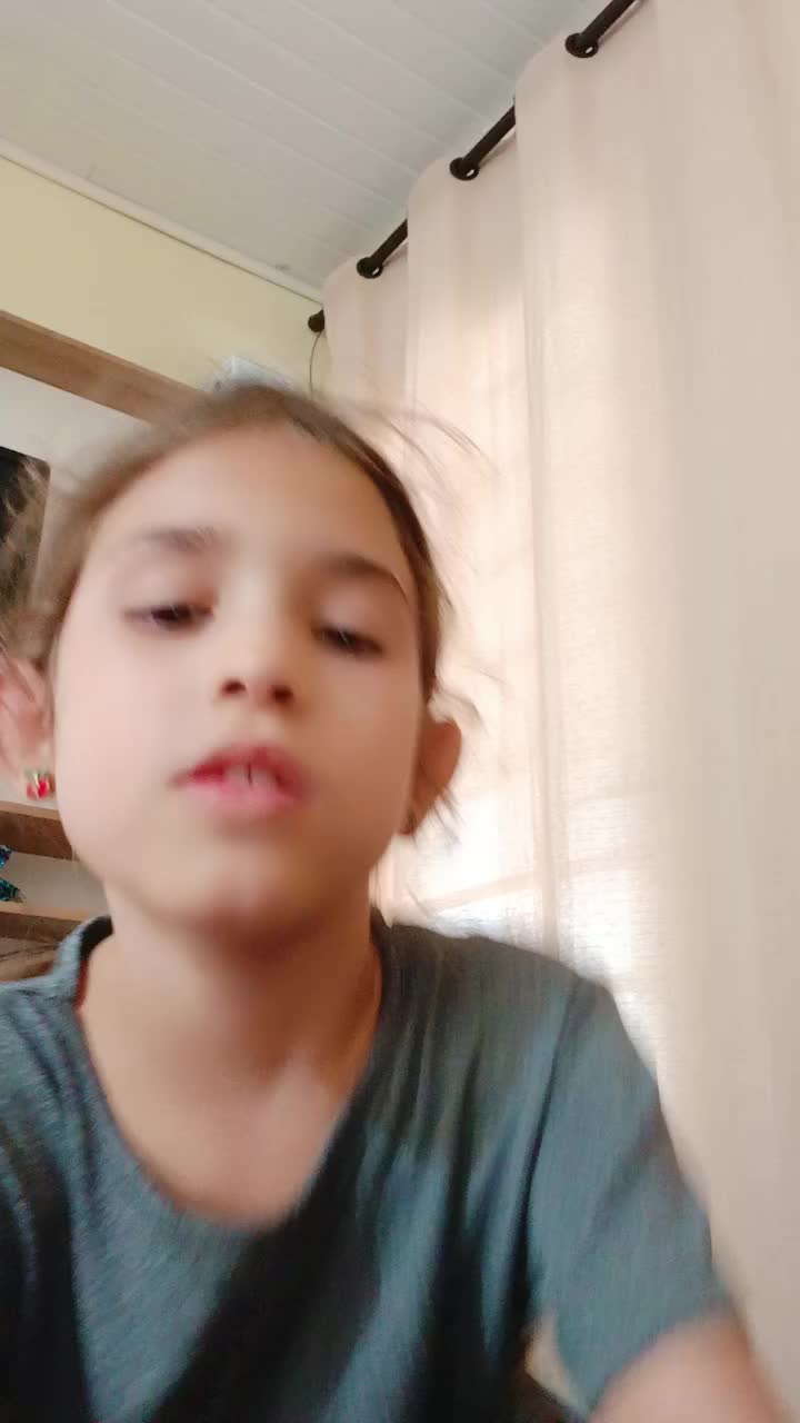 @Maria Vit&oacute;ria