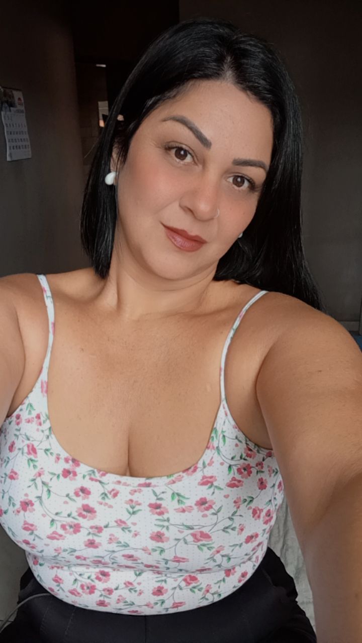 @Adriana Le&atilde;o