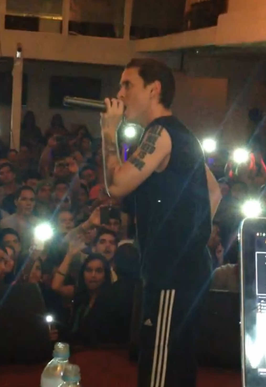 @Equipo Canserbero