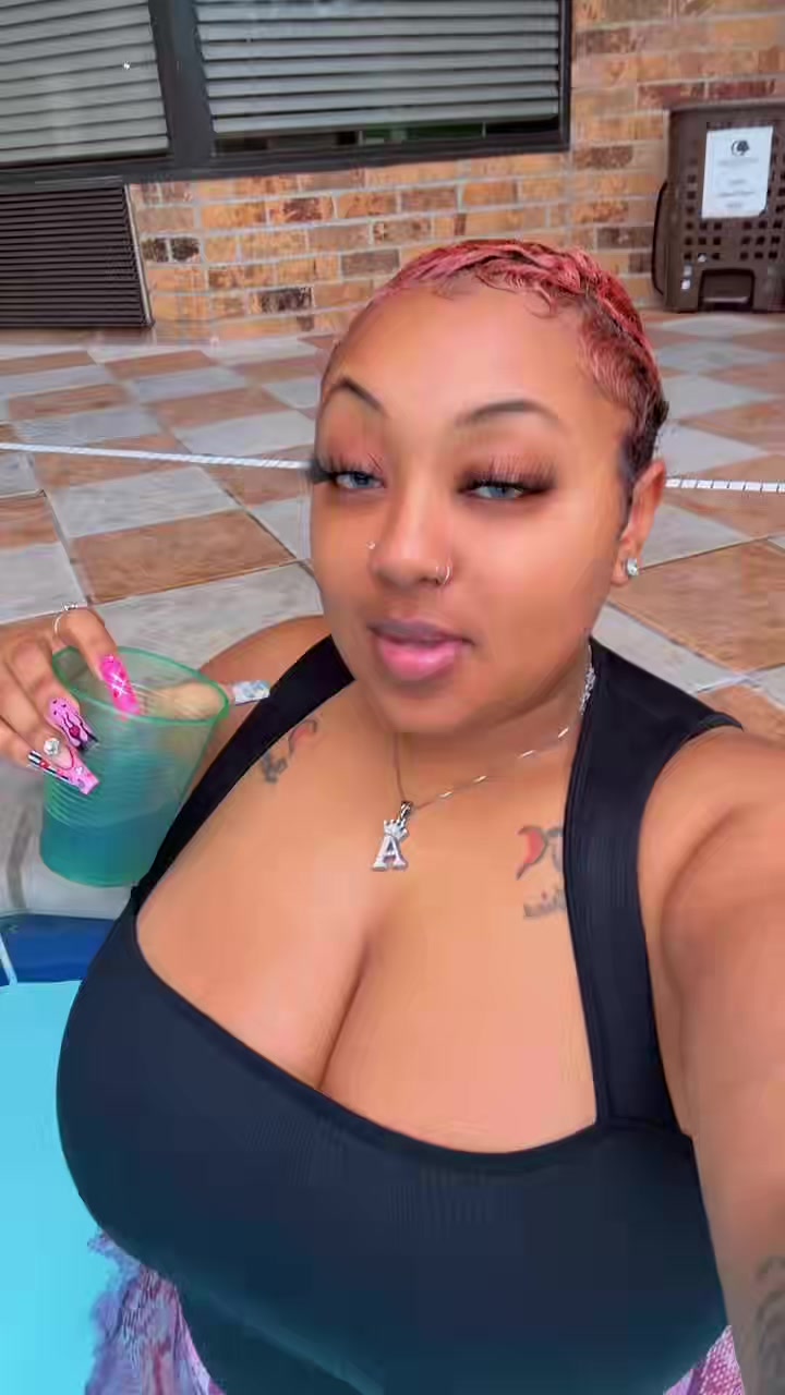 @𝓜𝓻𝓼𝔃.𝓓𝓸̈𝓵𝓵𝓯𝓪̊𝓬𝓮 💋