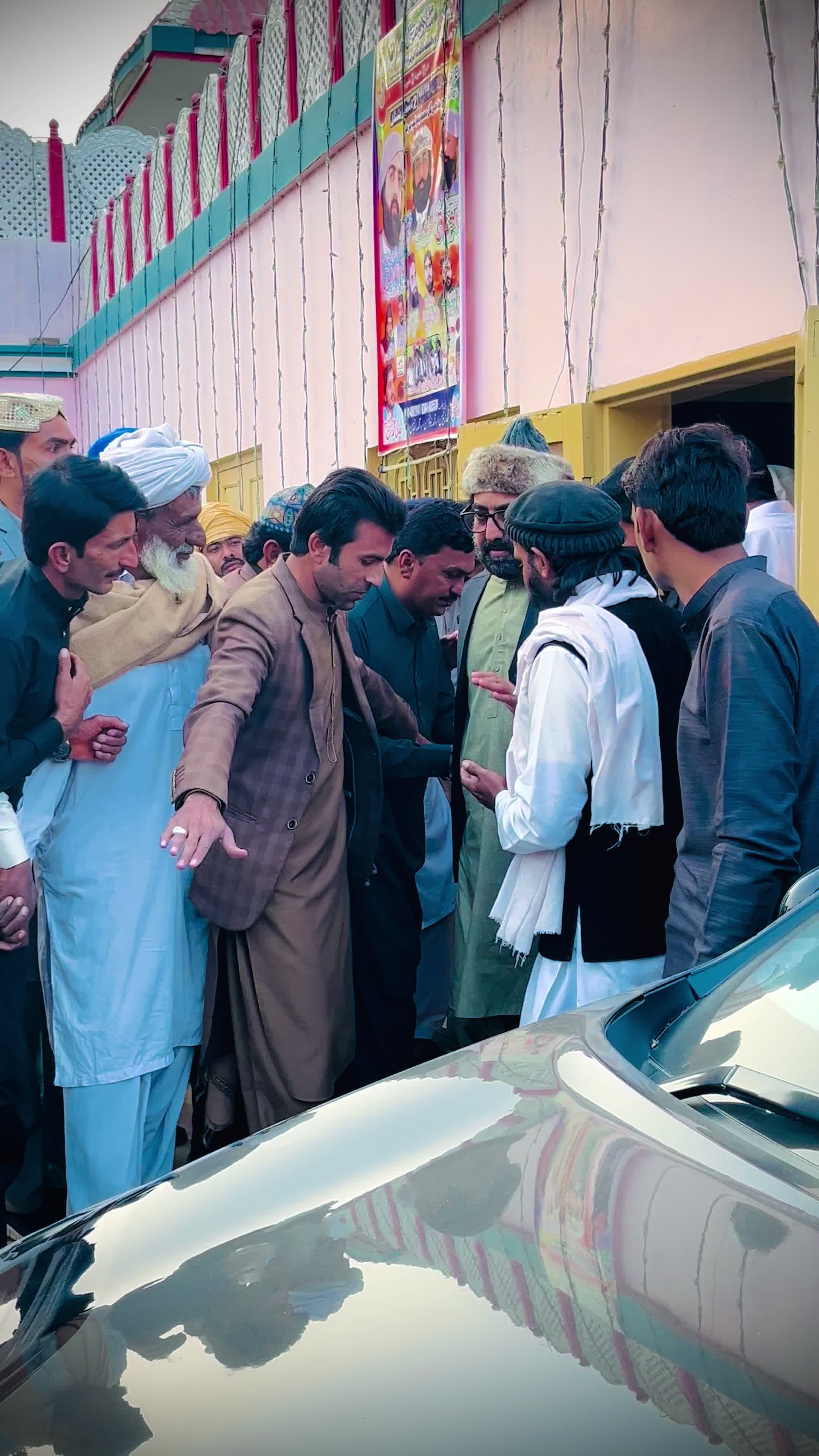 @دیوانہ  گولڑہ شریف  دا