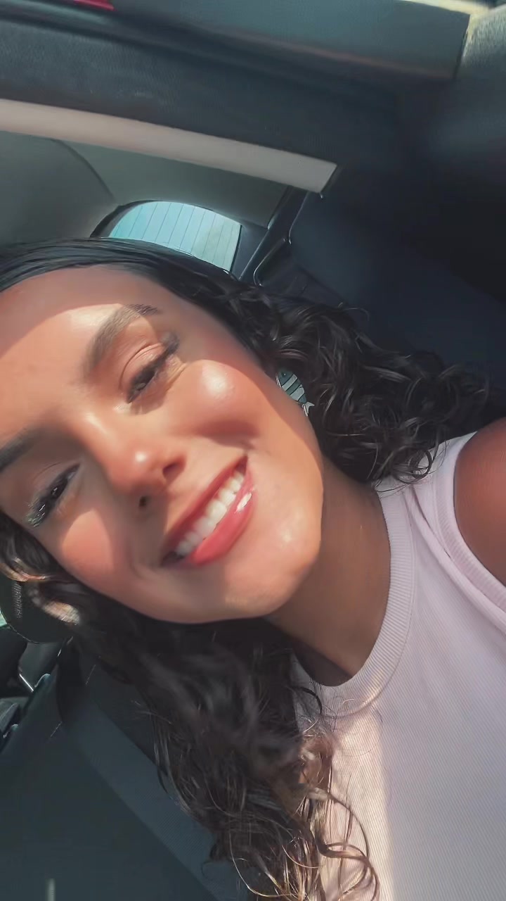 @Angel 💫