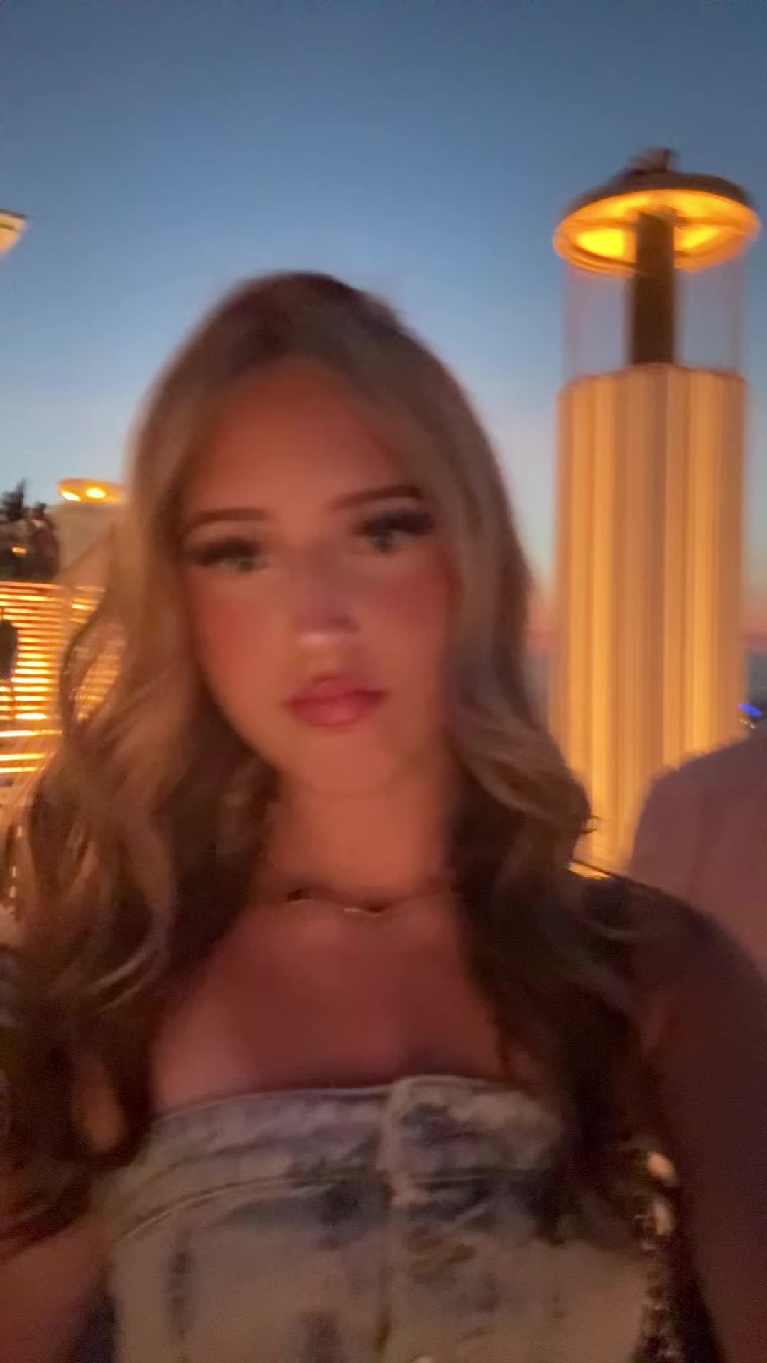 @kiarazaraad