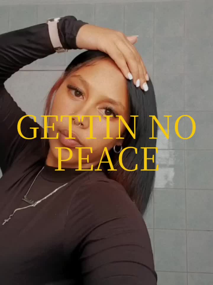 @thatgirlyonie