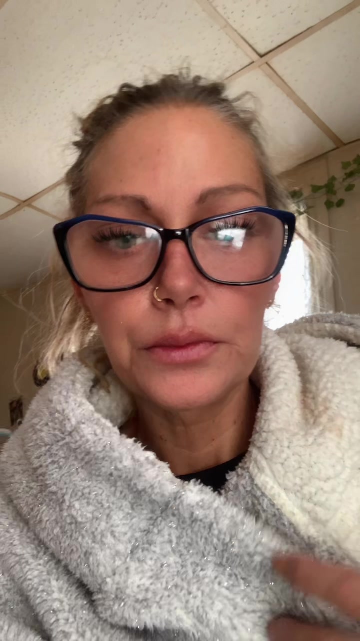 @Clickclackchiclets