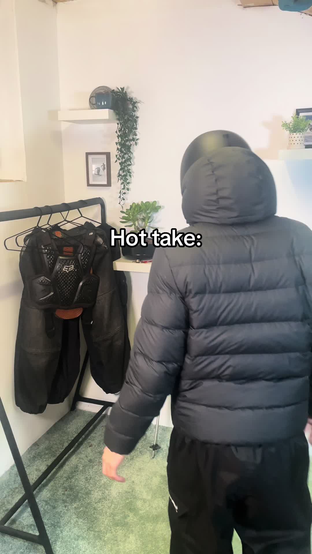 @Threadspants