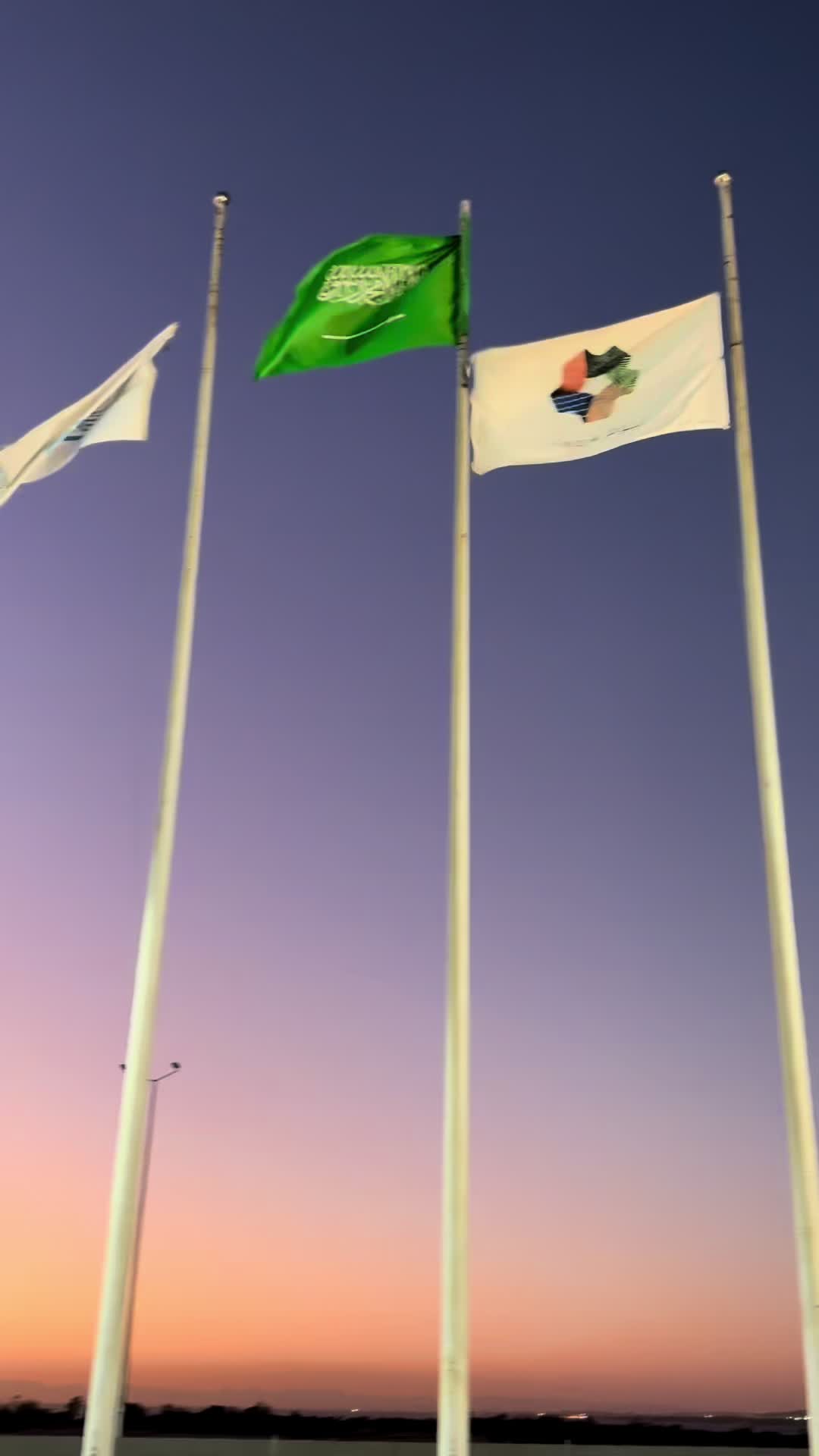 @Farhan Ahmed1 🇵🇰✈️🇸🇦