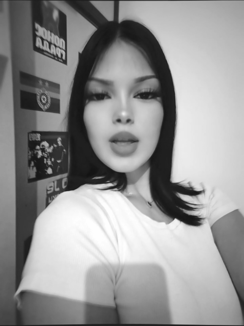 @L U N A🫐