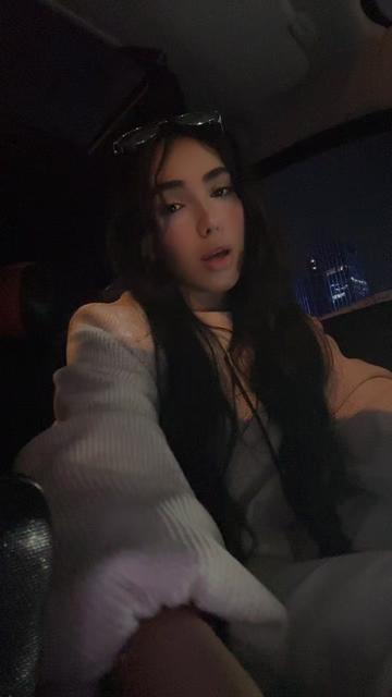 @👀