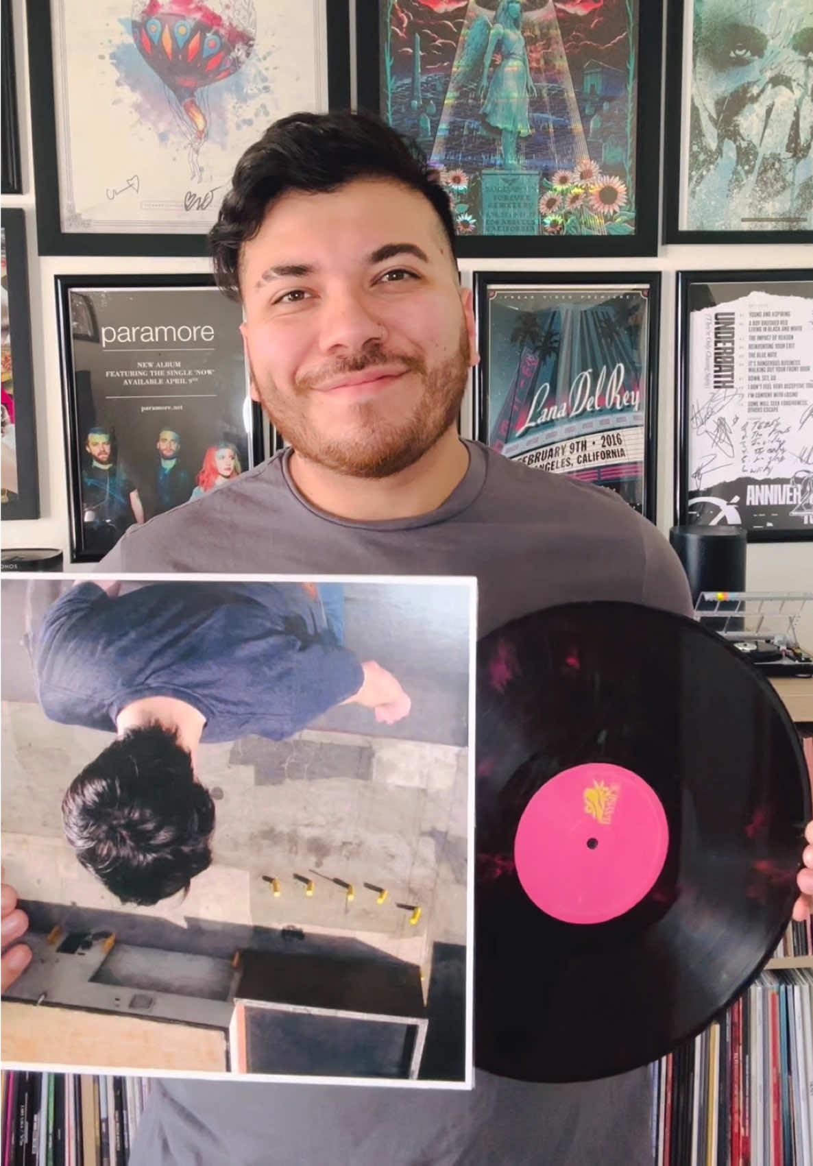 @thevinylriot