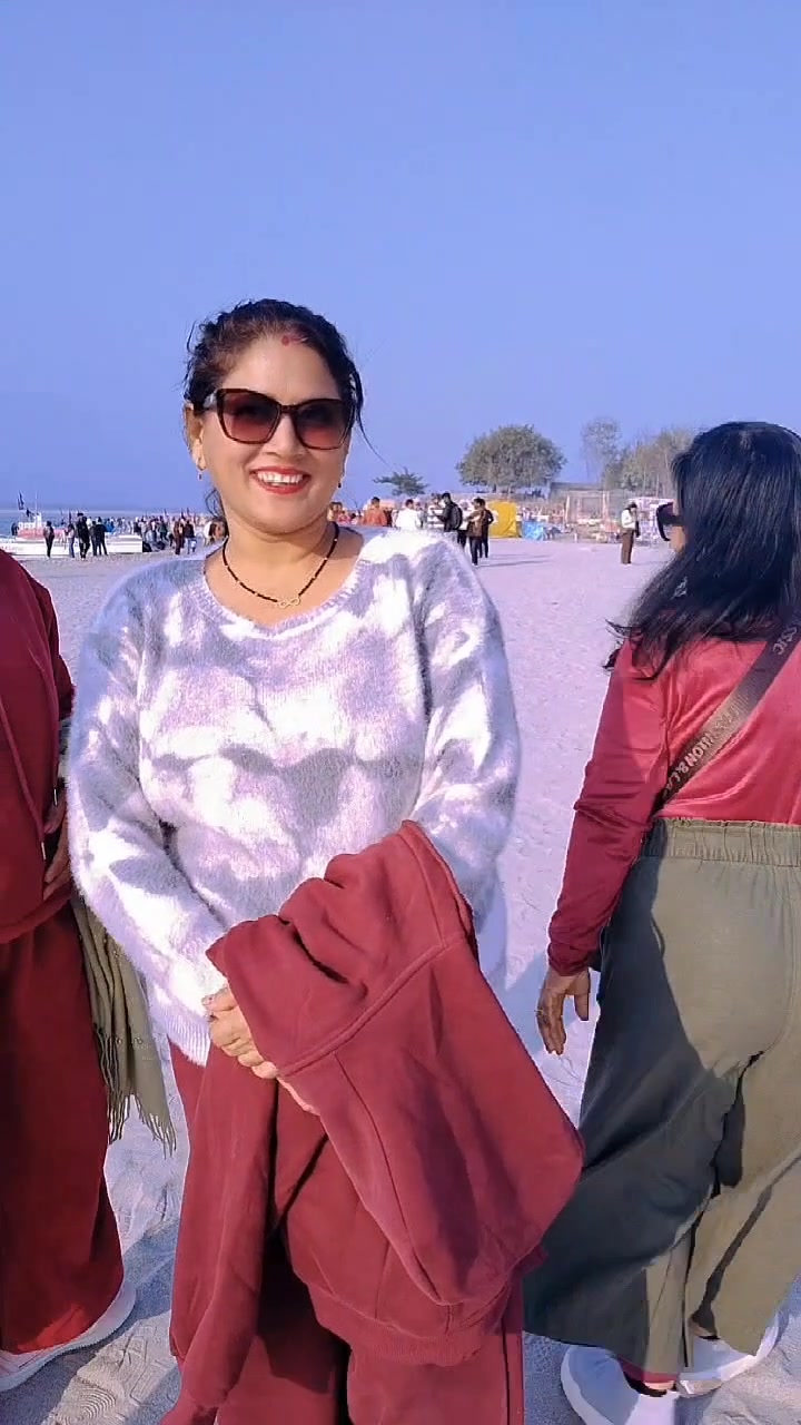 @santoshi🦋🦋