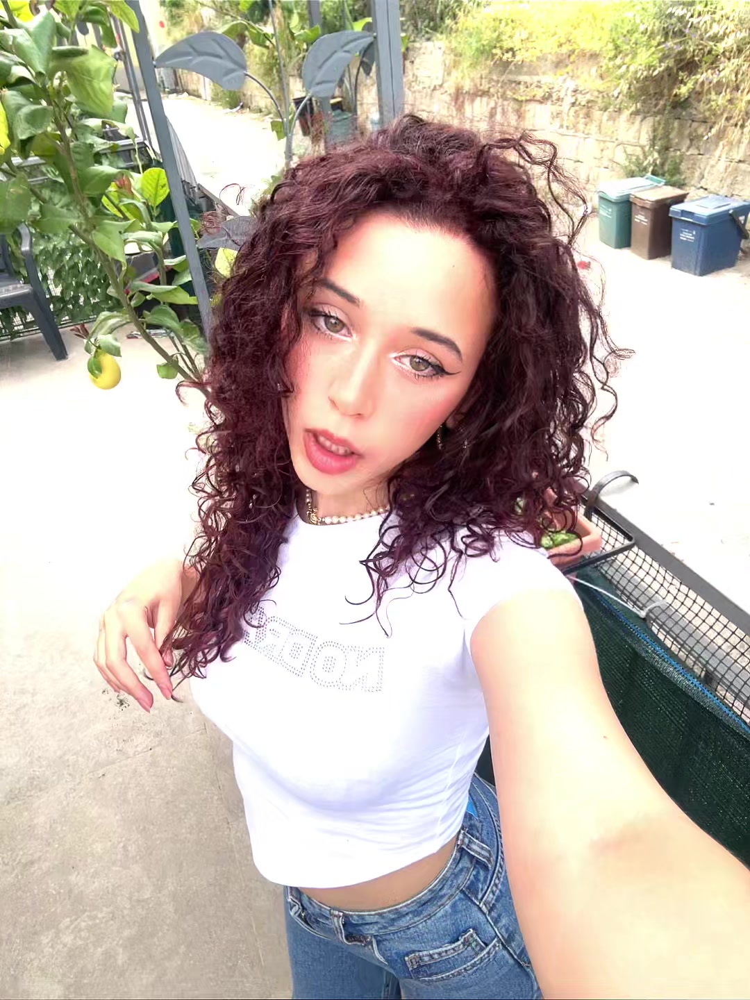 @Red&hearts;️💋🍷👹🍓🍒