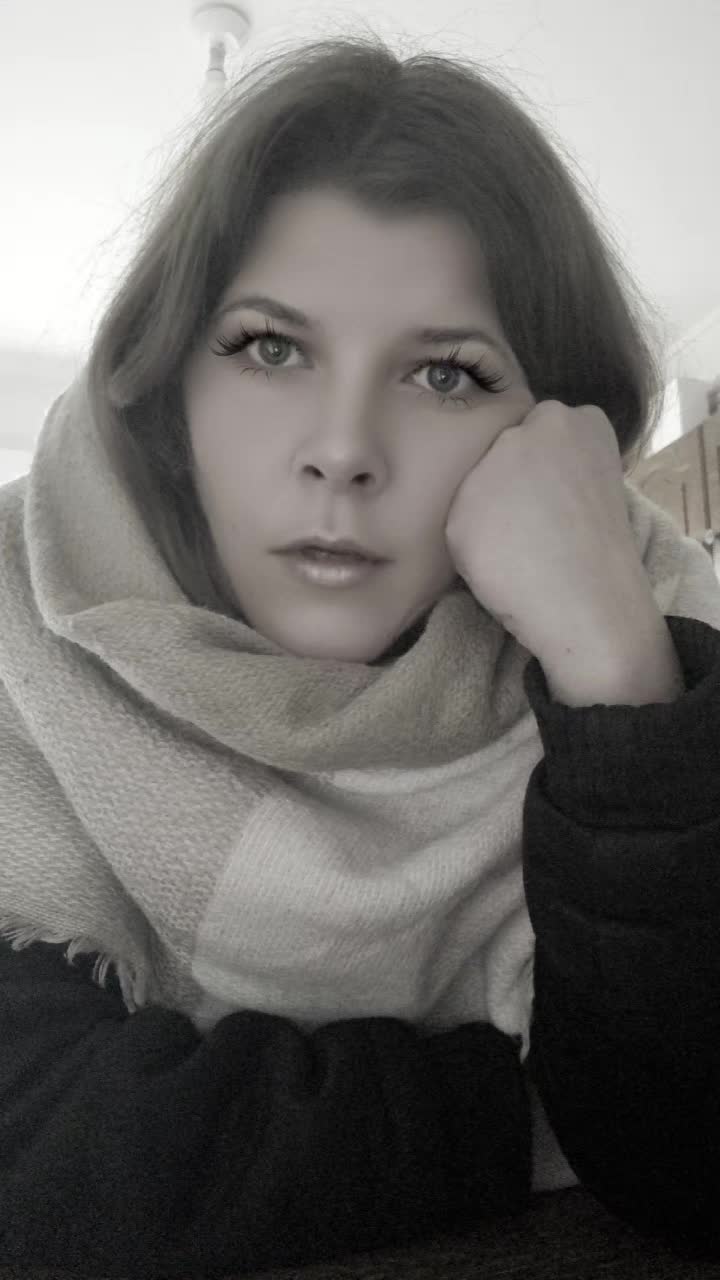 @🌩️ Mme Buzz l'&eacute;clair 🌩️