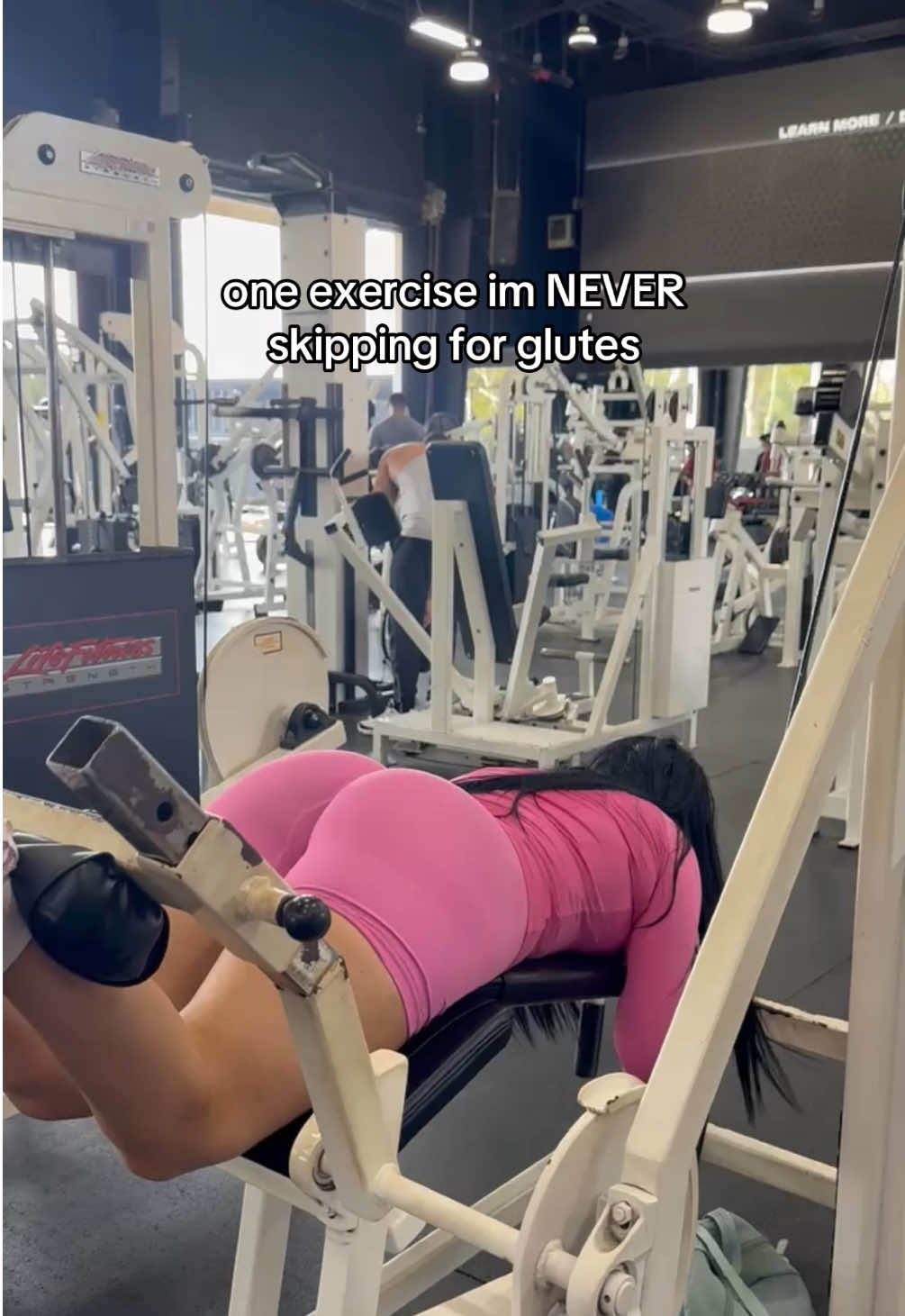 @sarah m.