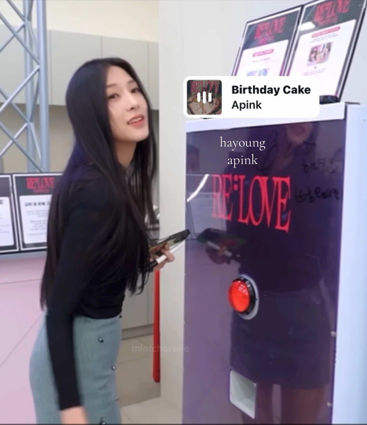 @Apink