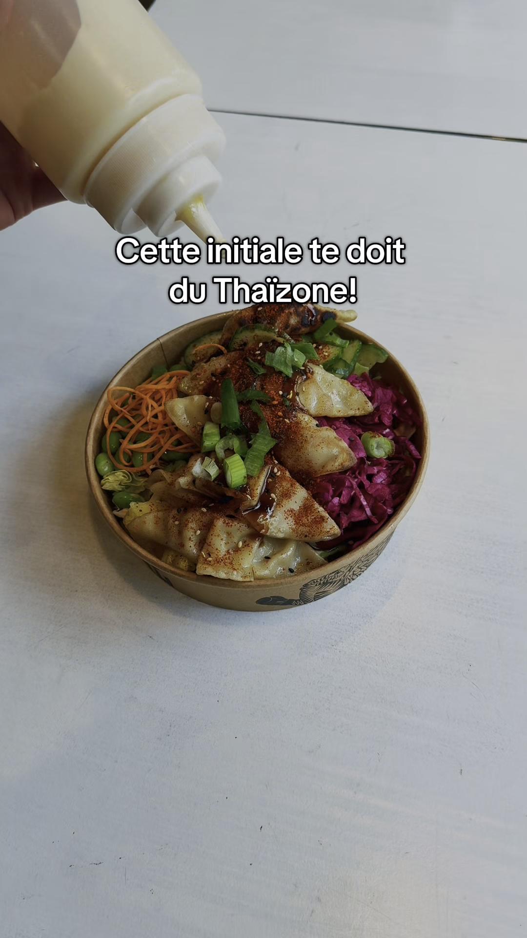 @Tha&iuml;zone