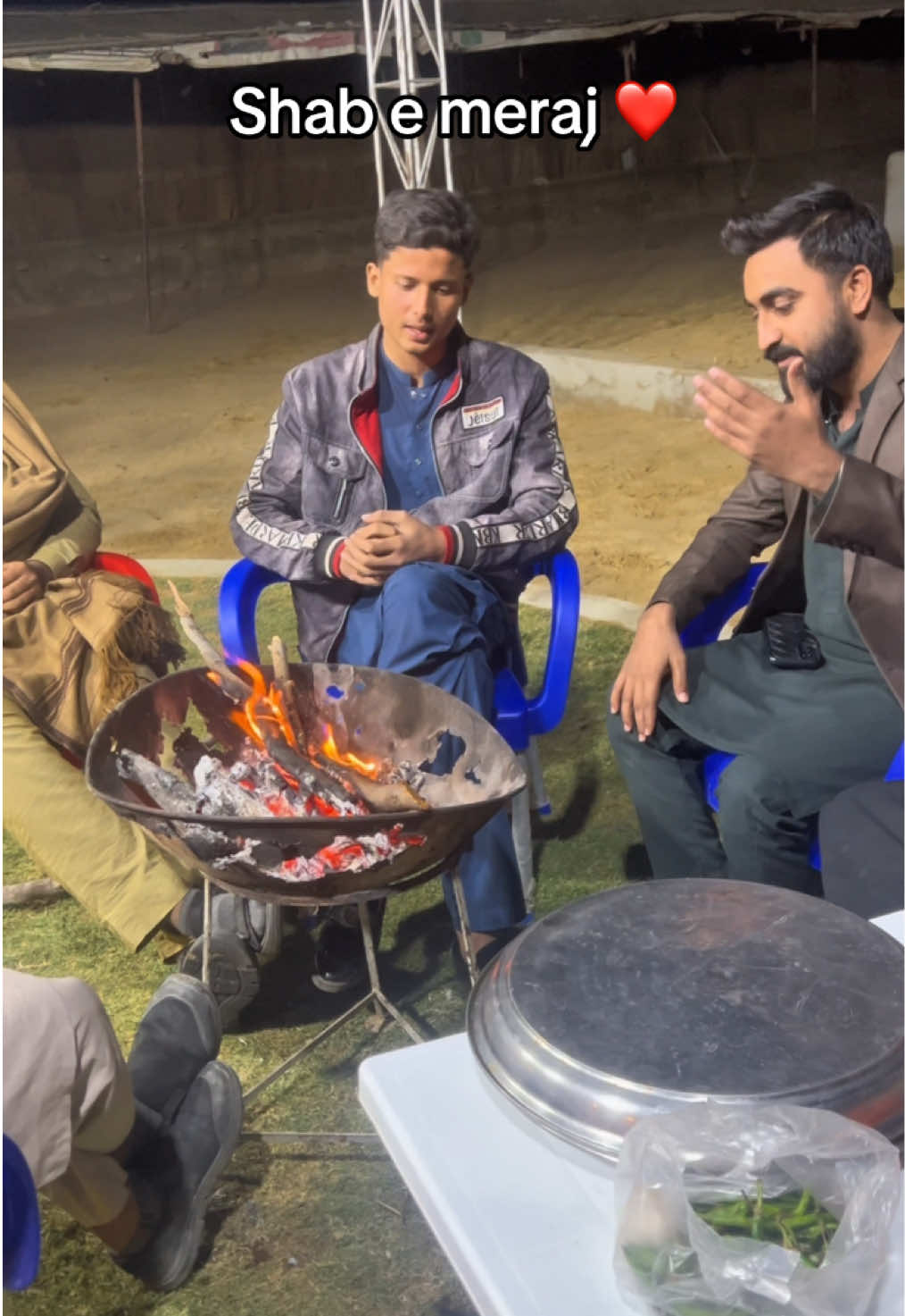 @Chal thik hai extra