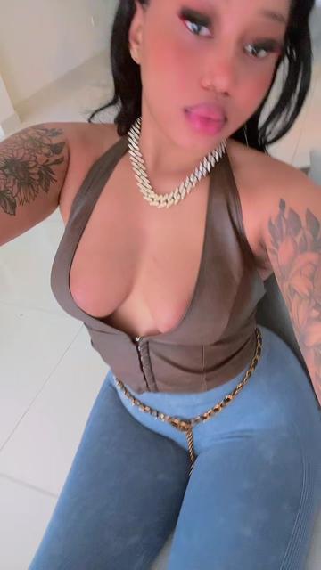 @sarah poup&eacute;e bby 🧜🧜&zwj;♀️🩷