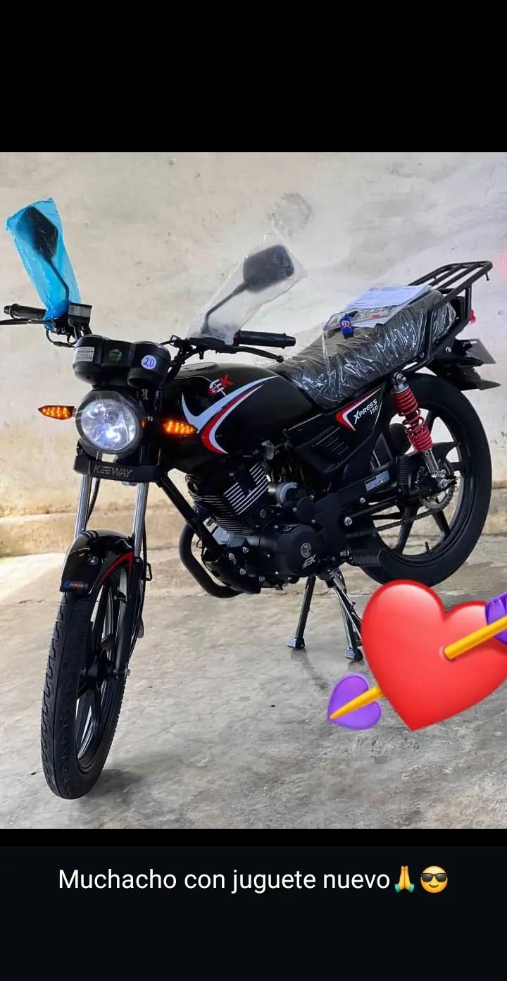 @EL DE LA (T222💚)