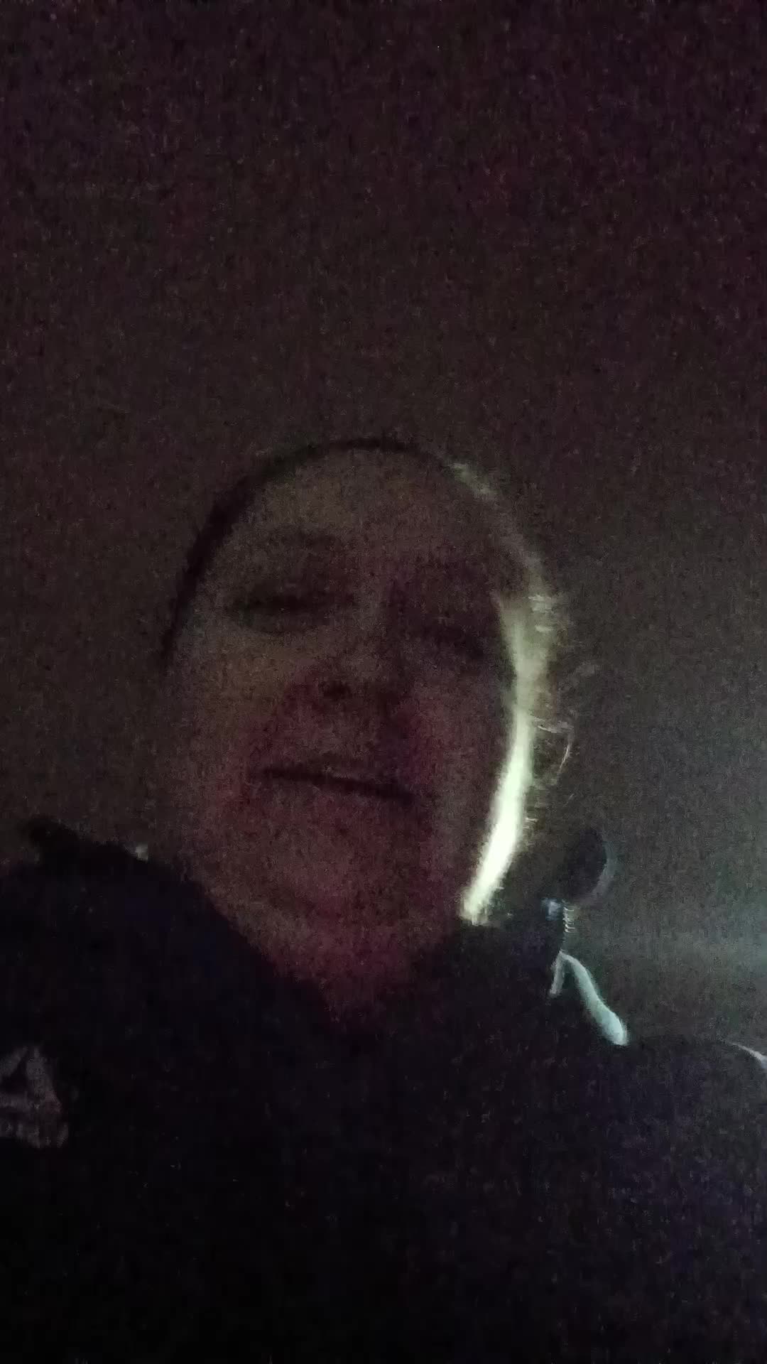 @anna