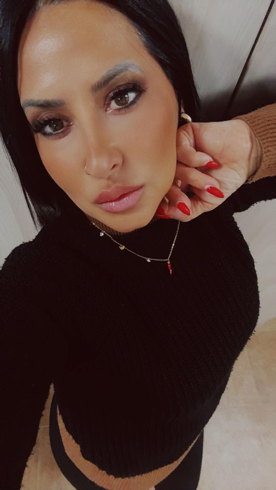 @Santina Ponte😈👑🖤🔥