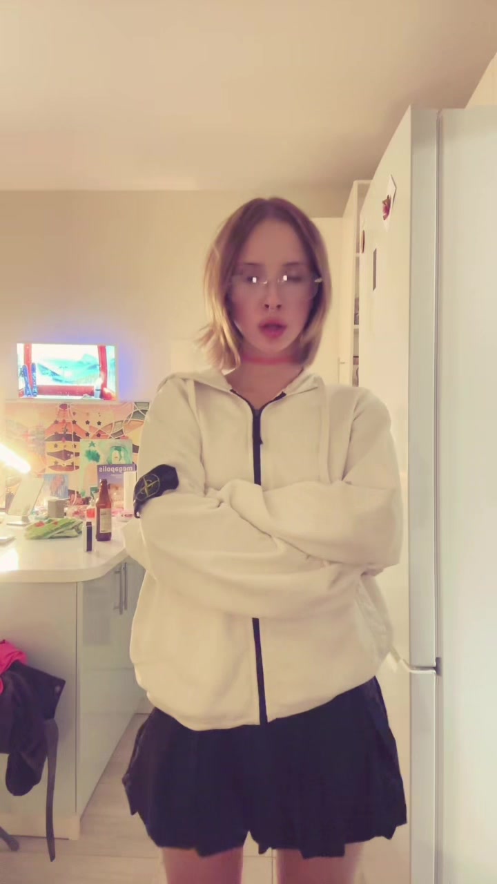@лиза клубничная @