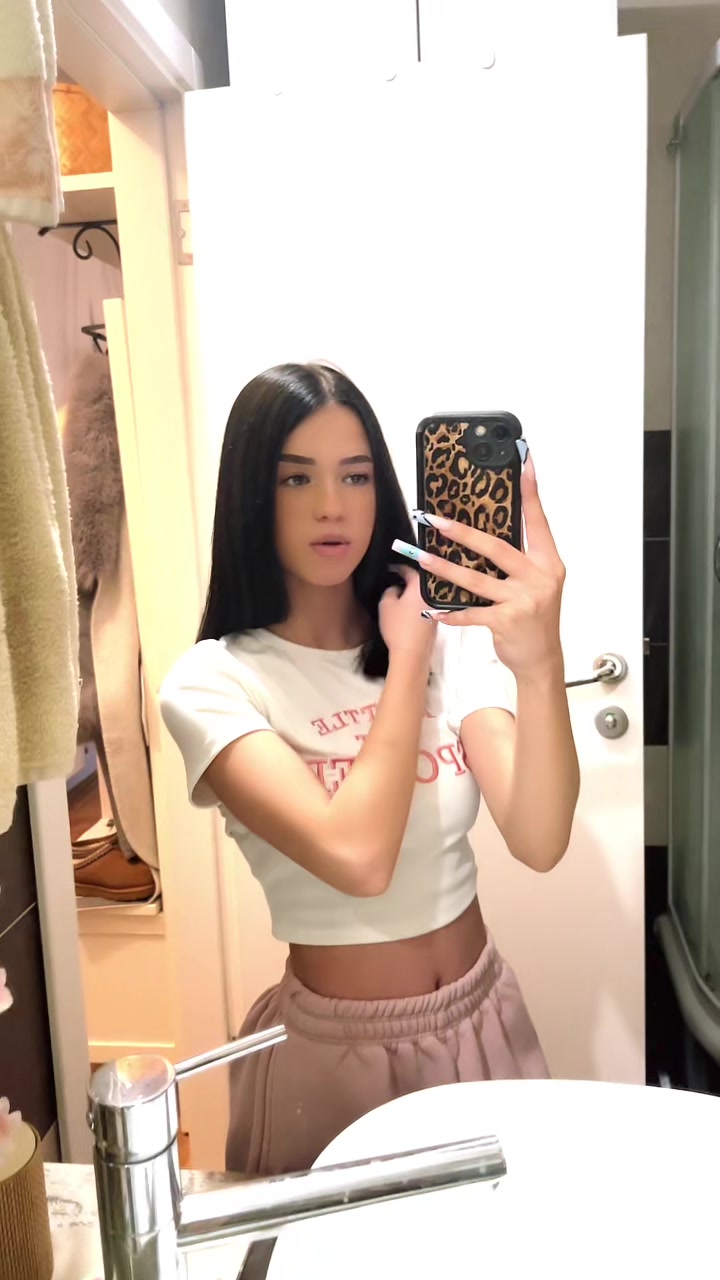 @цомика