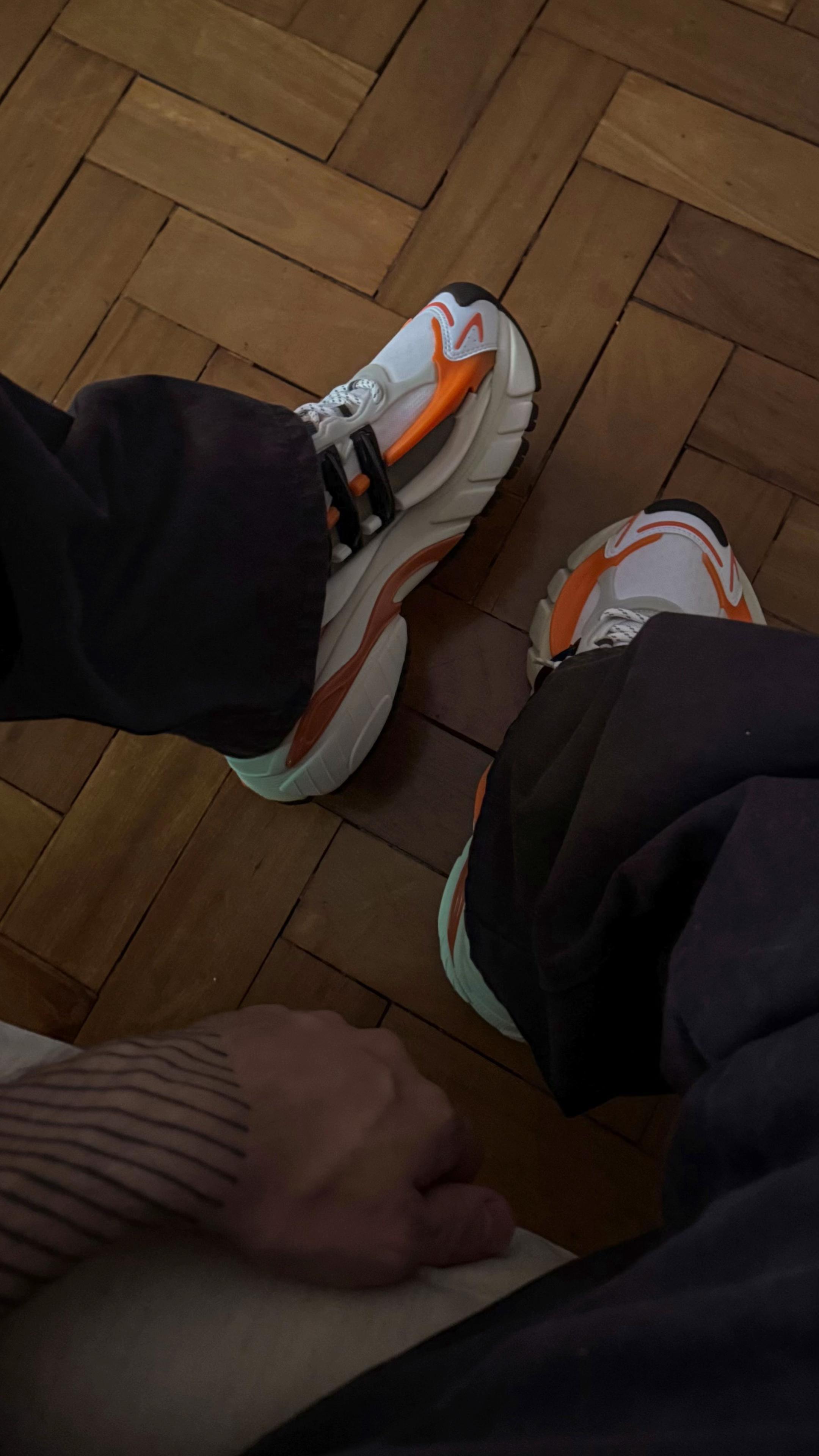 @Sneakers Rotation