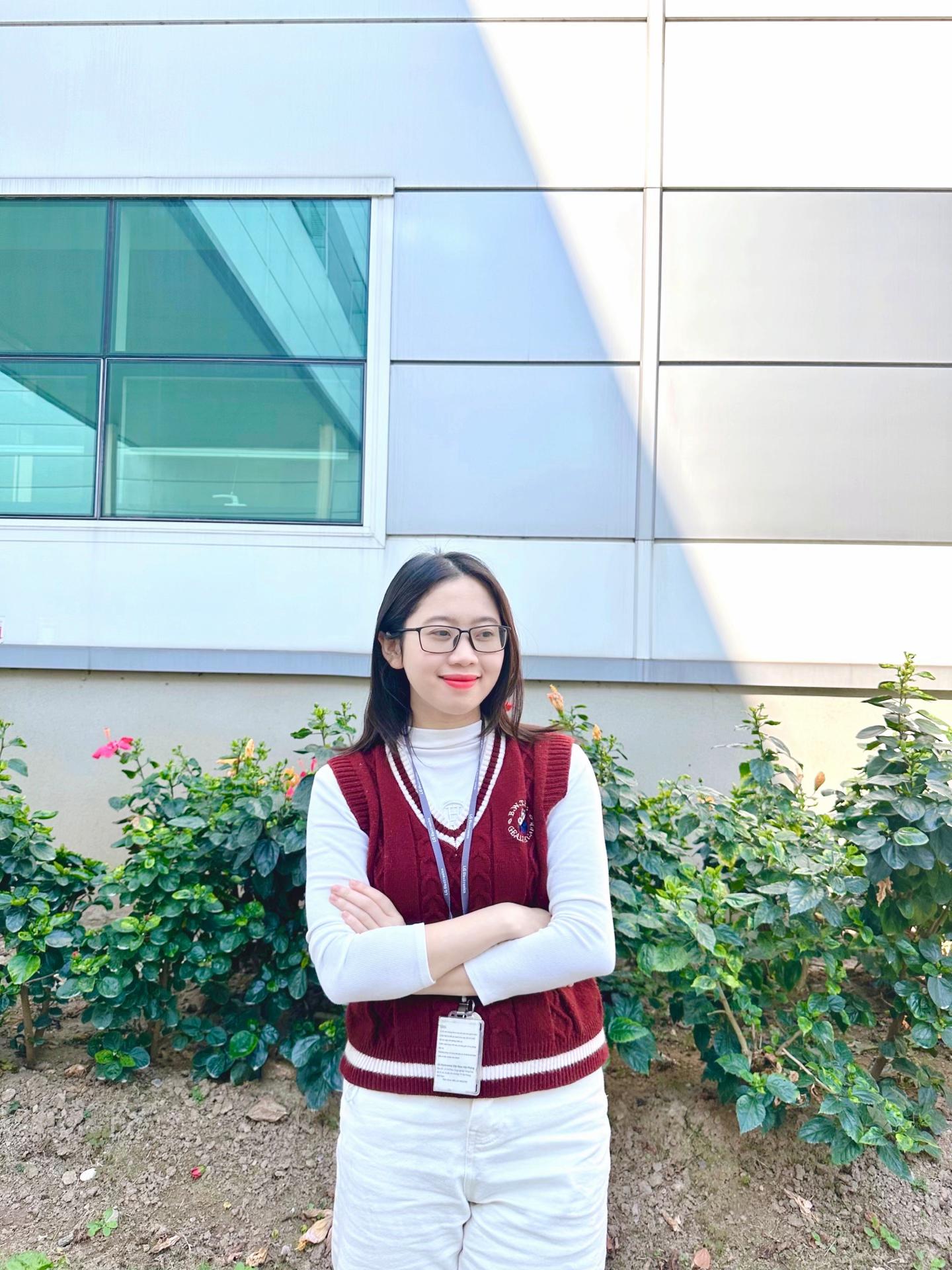 @Phạm Nga Tuyển Dụng