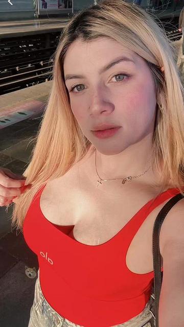 @️