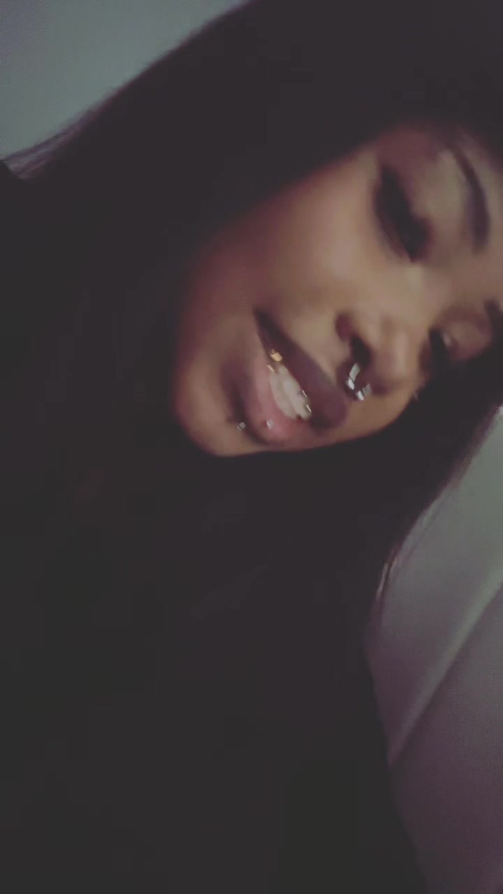@*~*