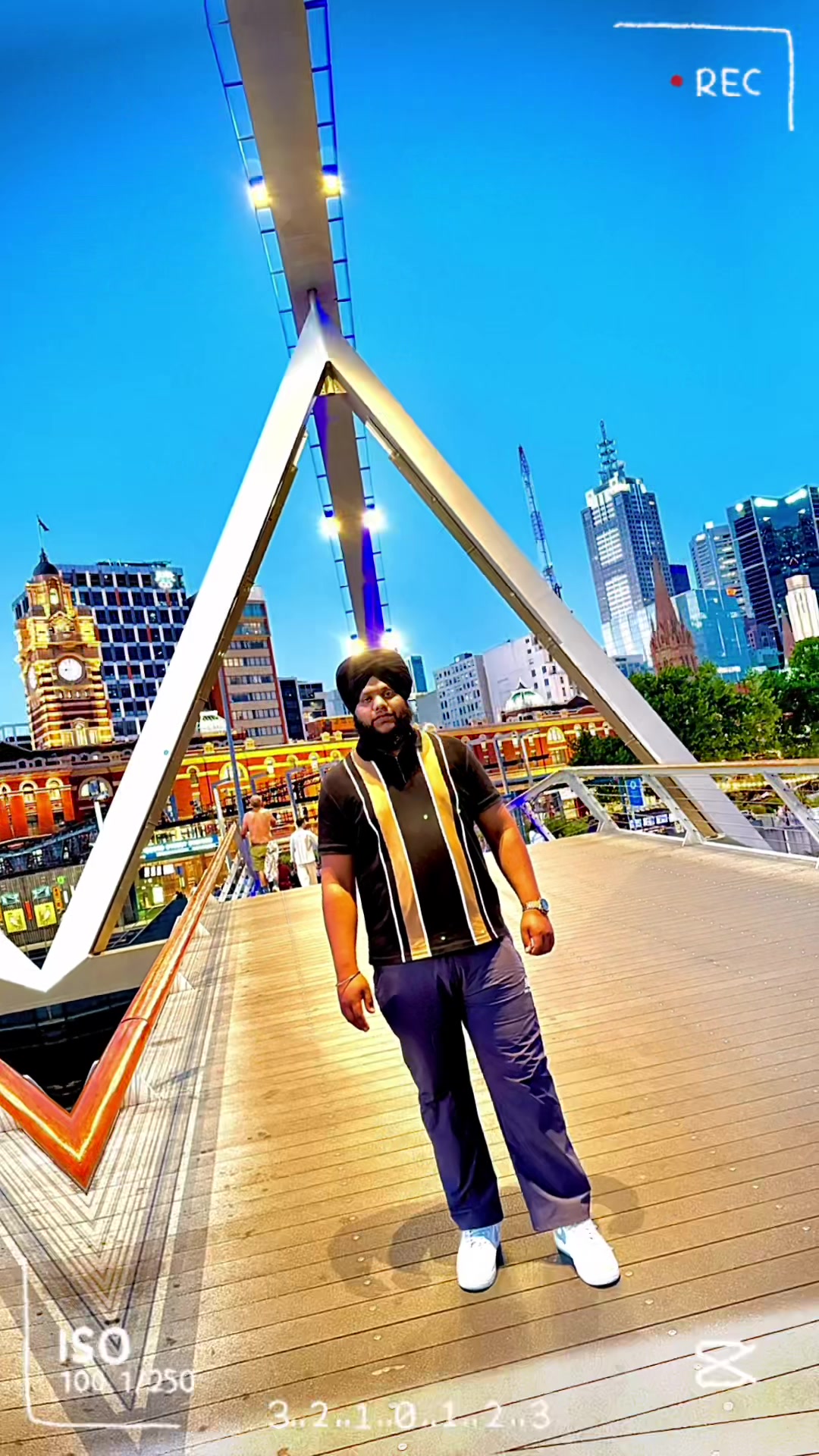 @Ravinder Singh