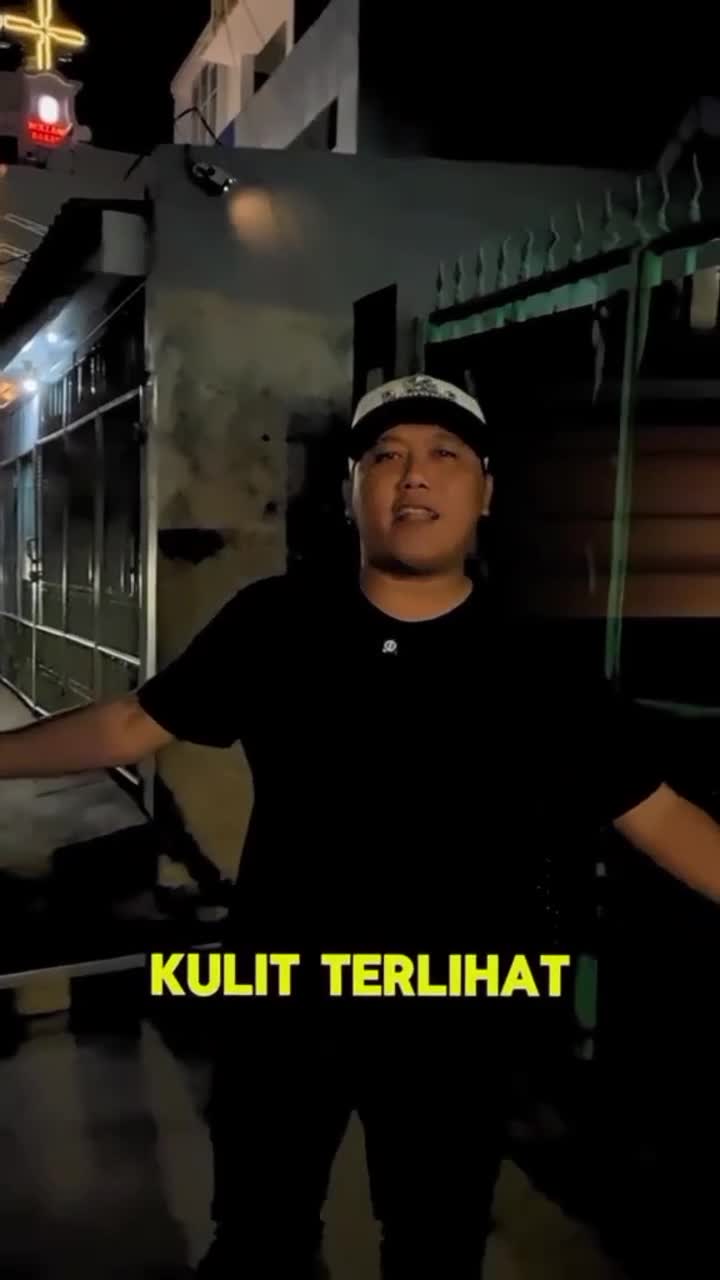 @..