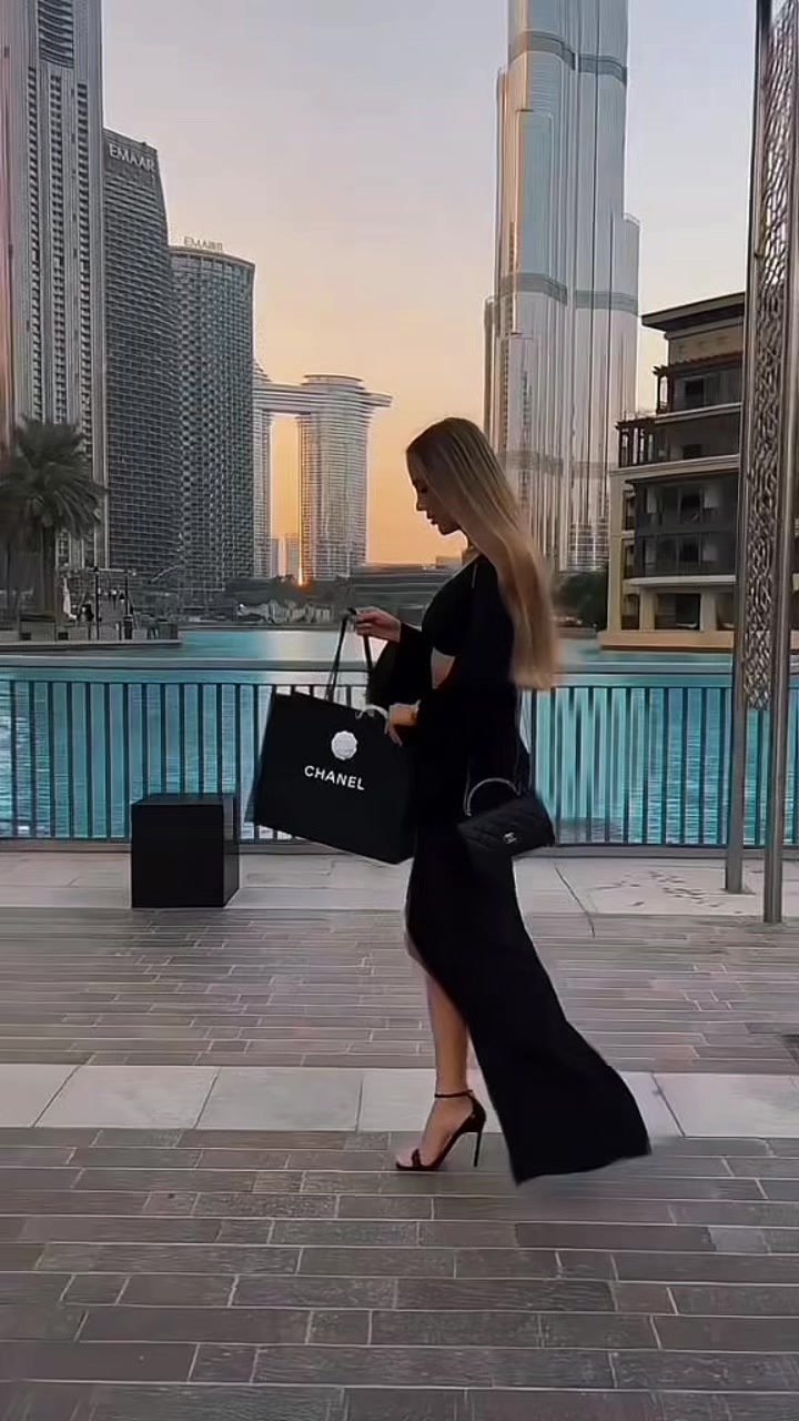 @NoRiskNoStory