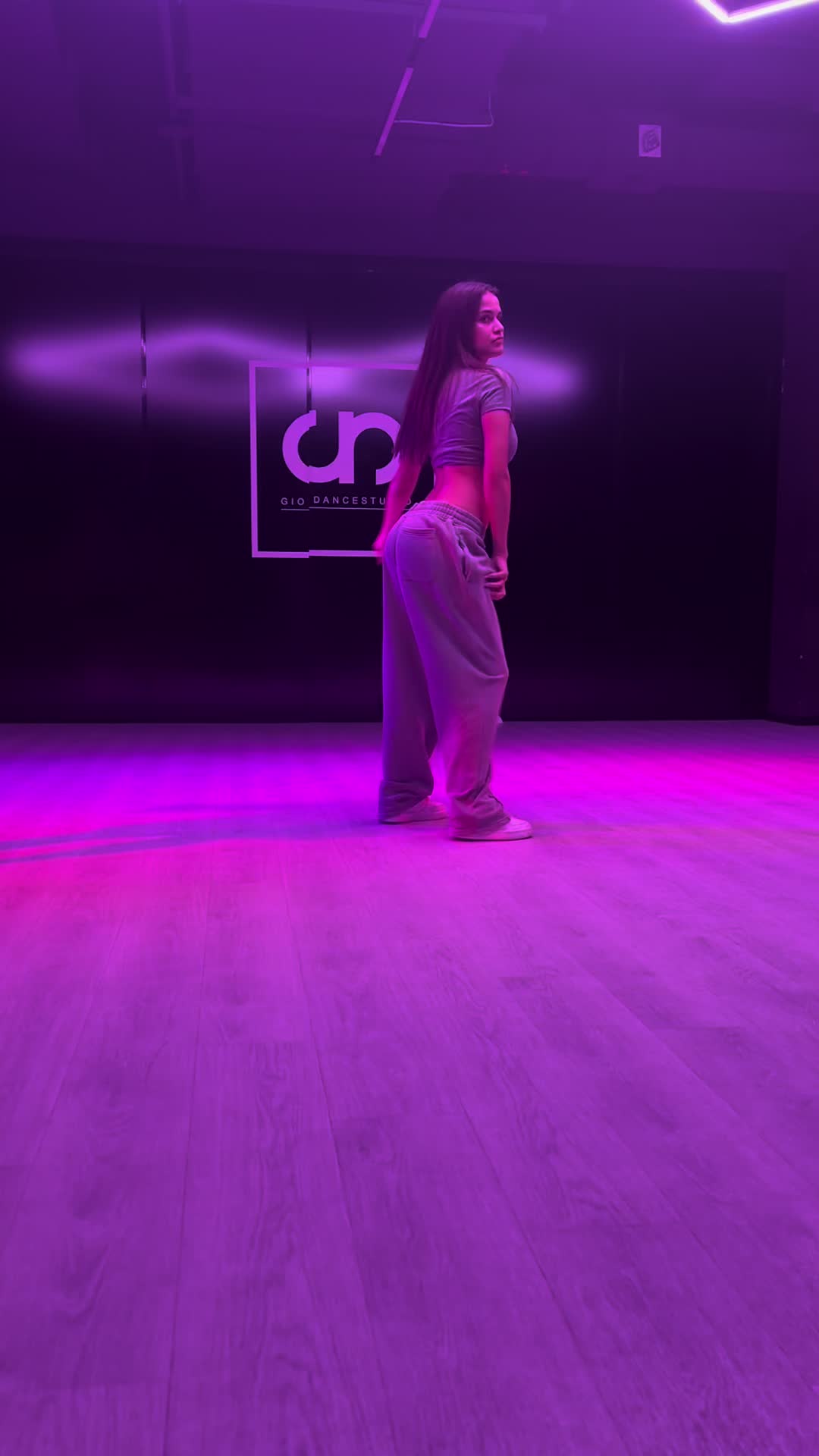 @𝒶𝓂𝒾𝓃𝒶