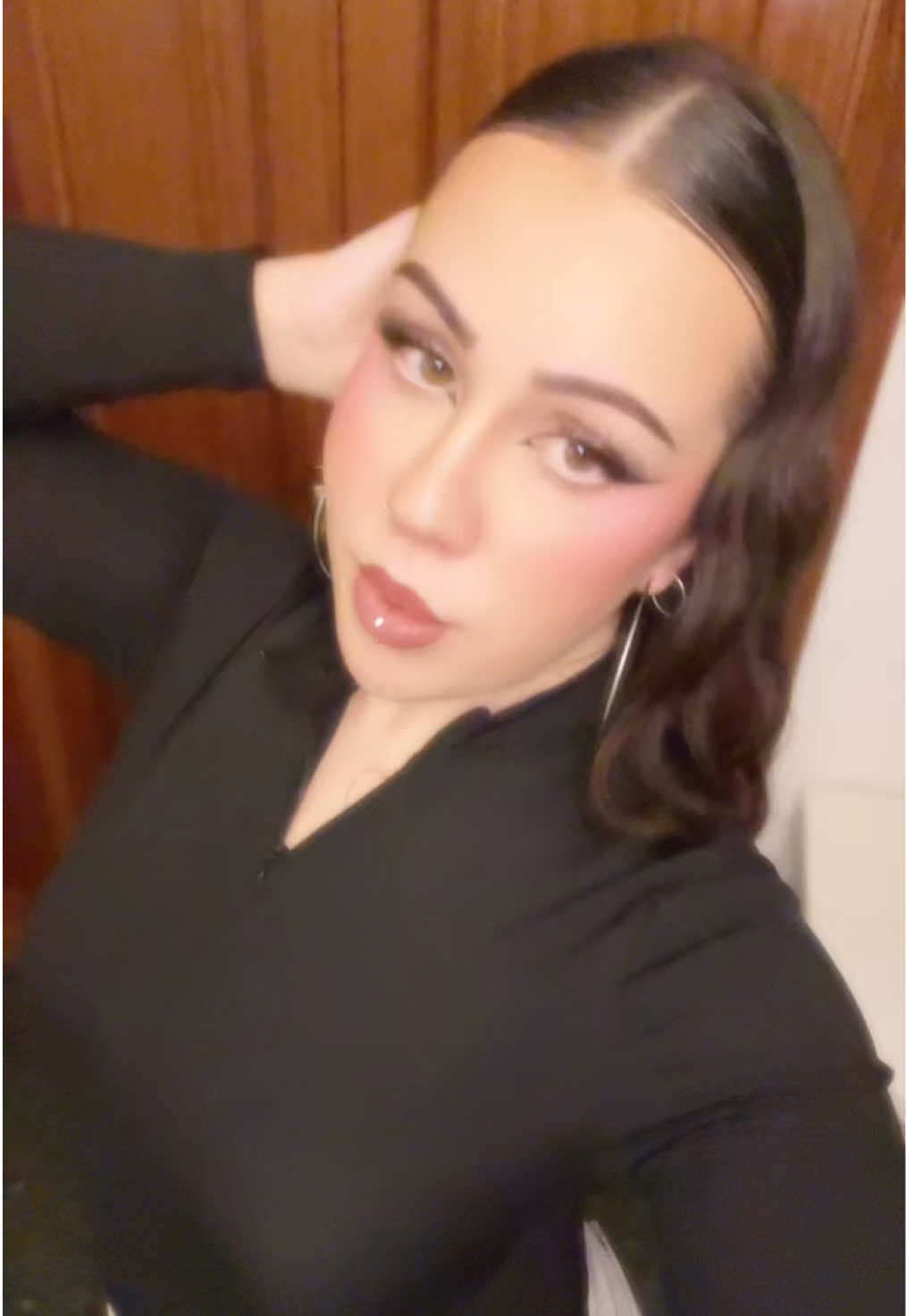 @elena