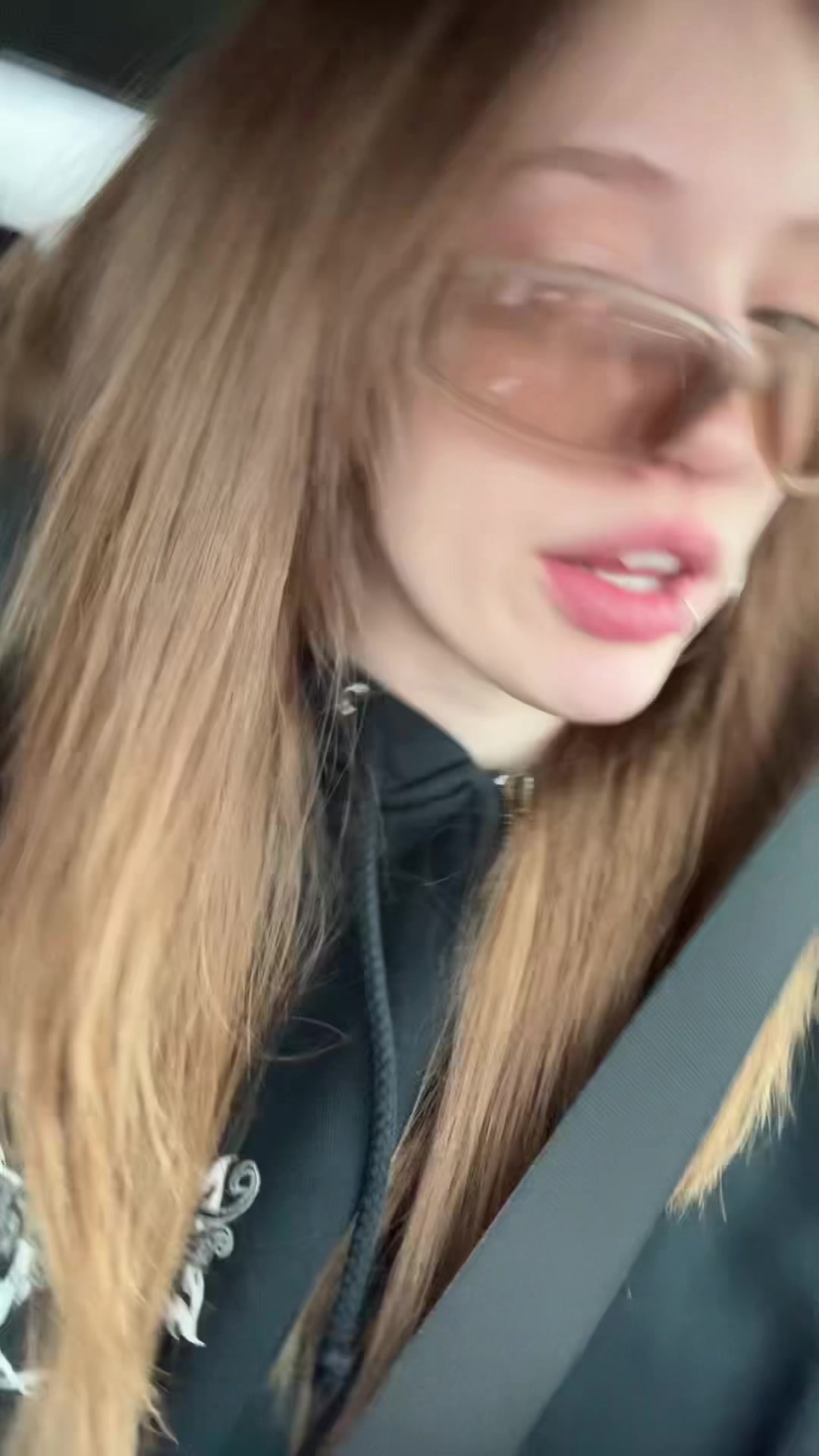 @MarisaLeona_