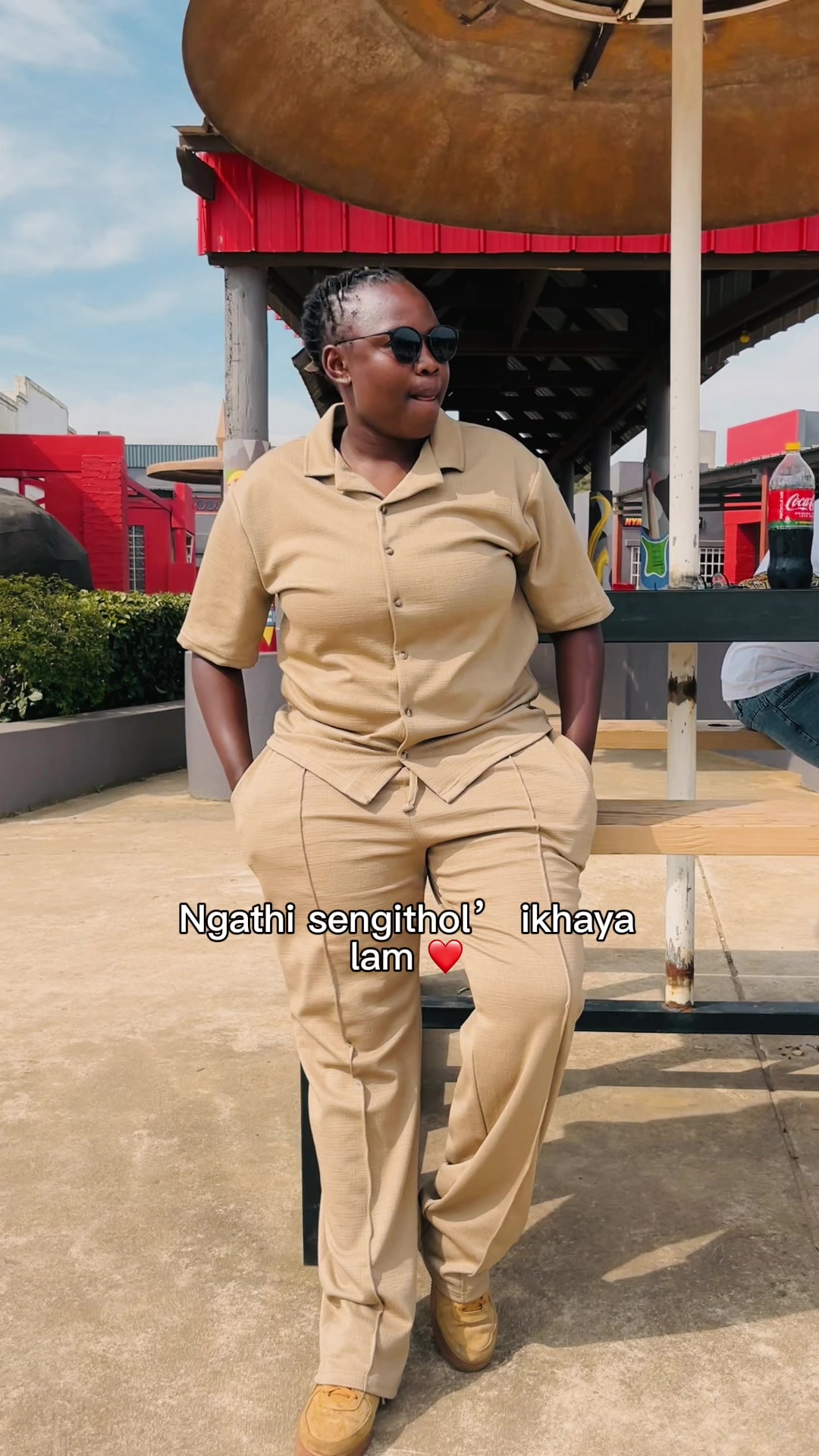 @masandemazinyo#mlunguOmnyama
