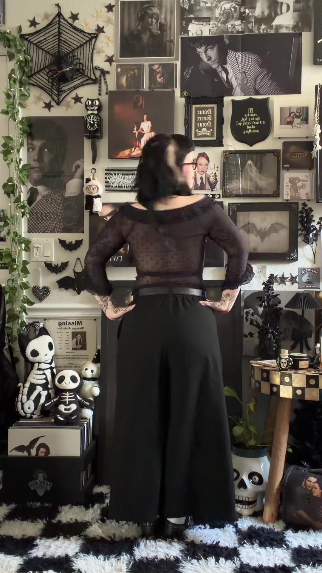 @𝔳𝔦𝔠𝔱𝔬𝔯𝔦𝔞 🦇
