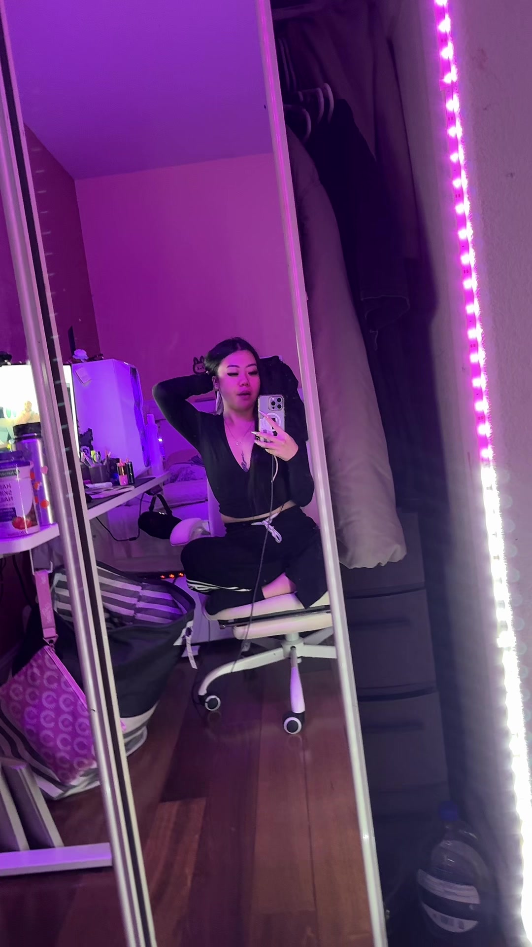 @Christinphan