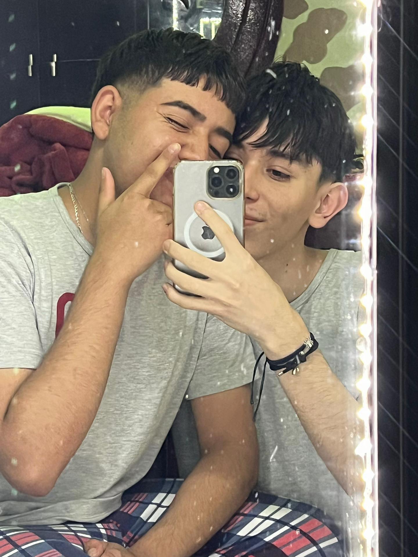 @Emi y Moy ❤️