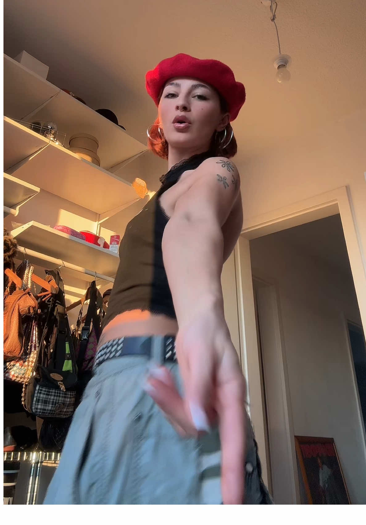 @Emi