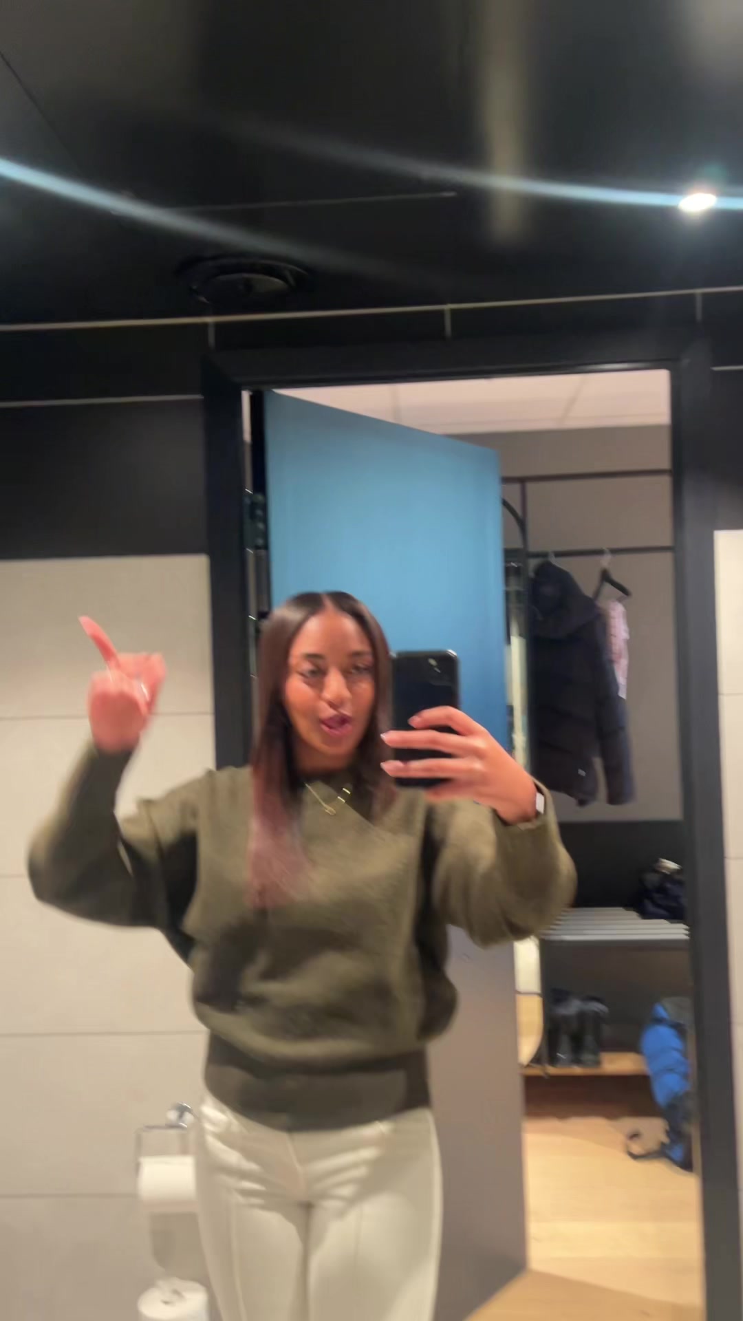 @ellaaaaaa