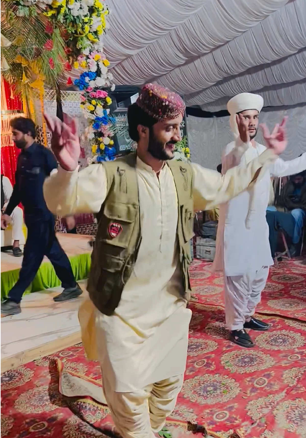 @Ishfaq Baloch💫