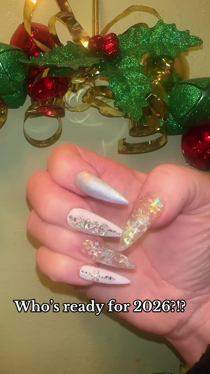 @GingerleighNails