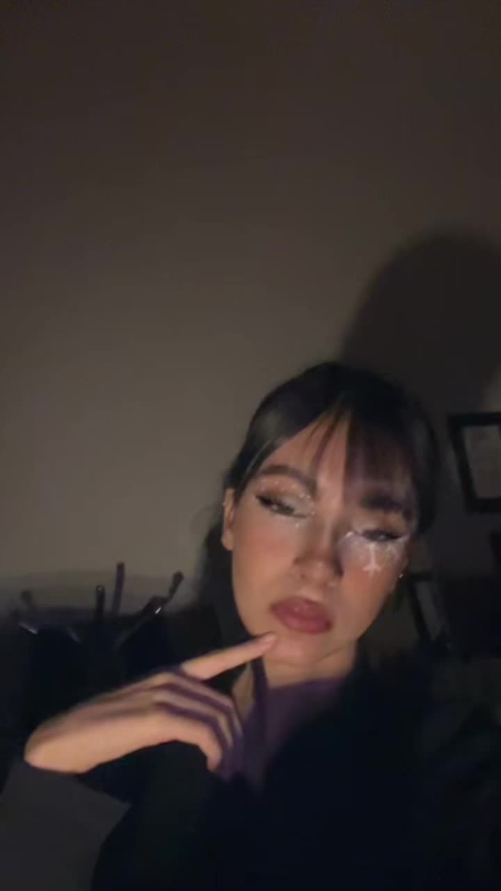 @Hastii7