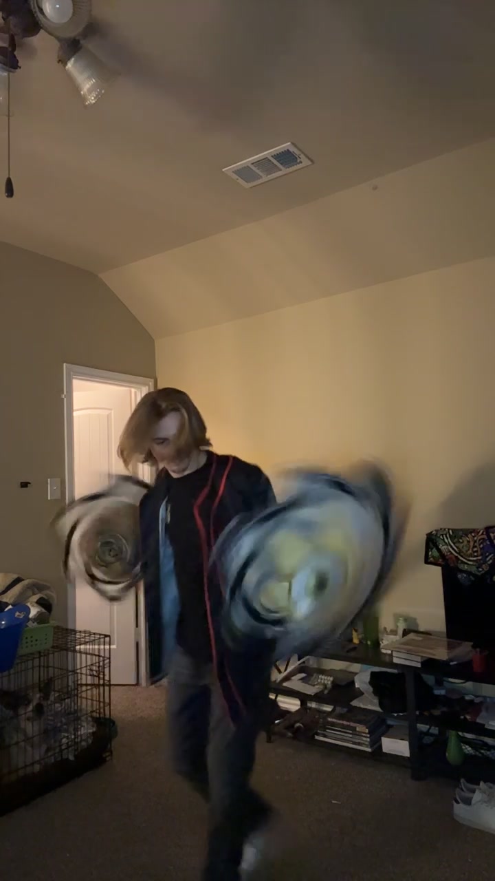 @w0okus