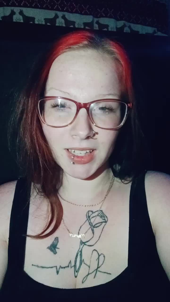 @Twisted_teen_momma22