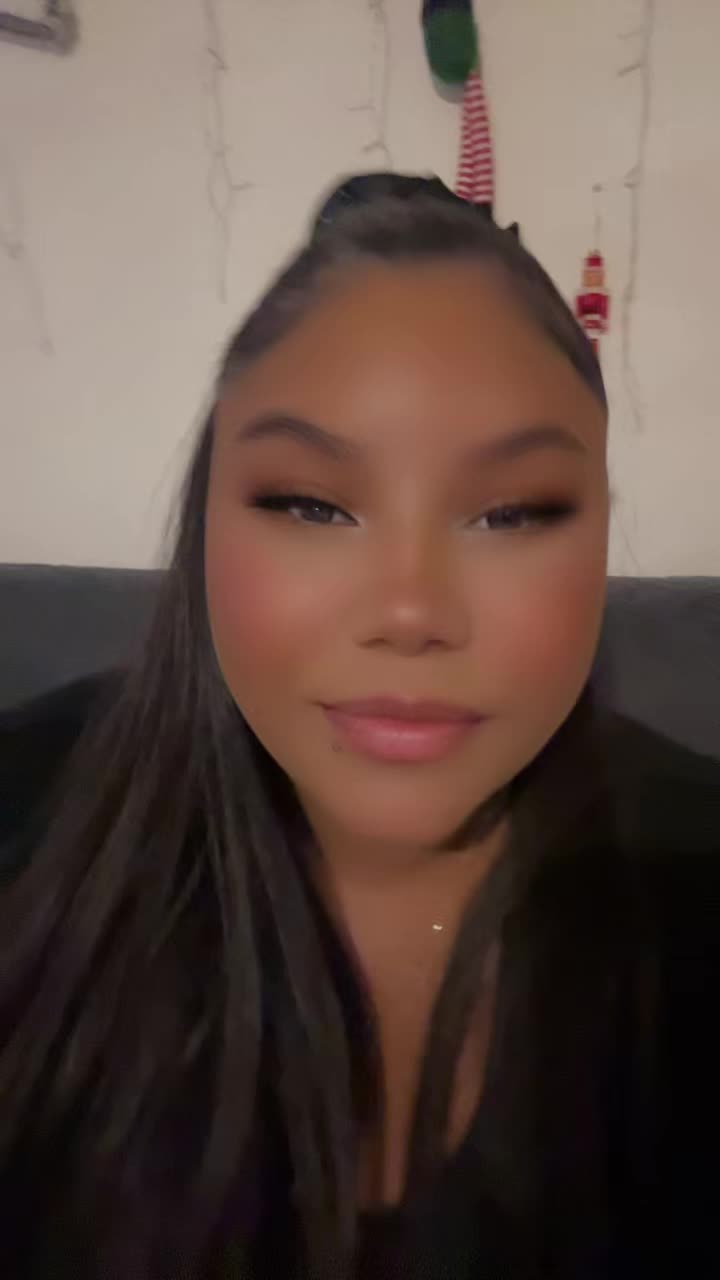 @𝒮𝓉ℯ𝓁𝒶 𝒯𝒮𝒽ℯ𝒸𝓀 𝒮𝒶𝒶&hearts;︎