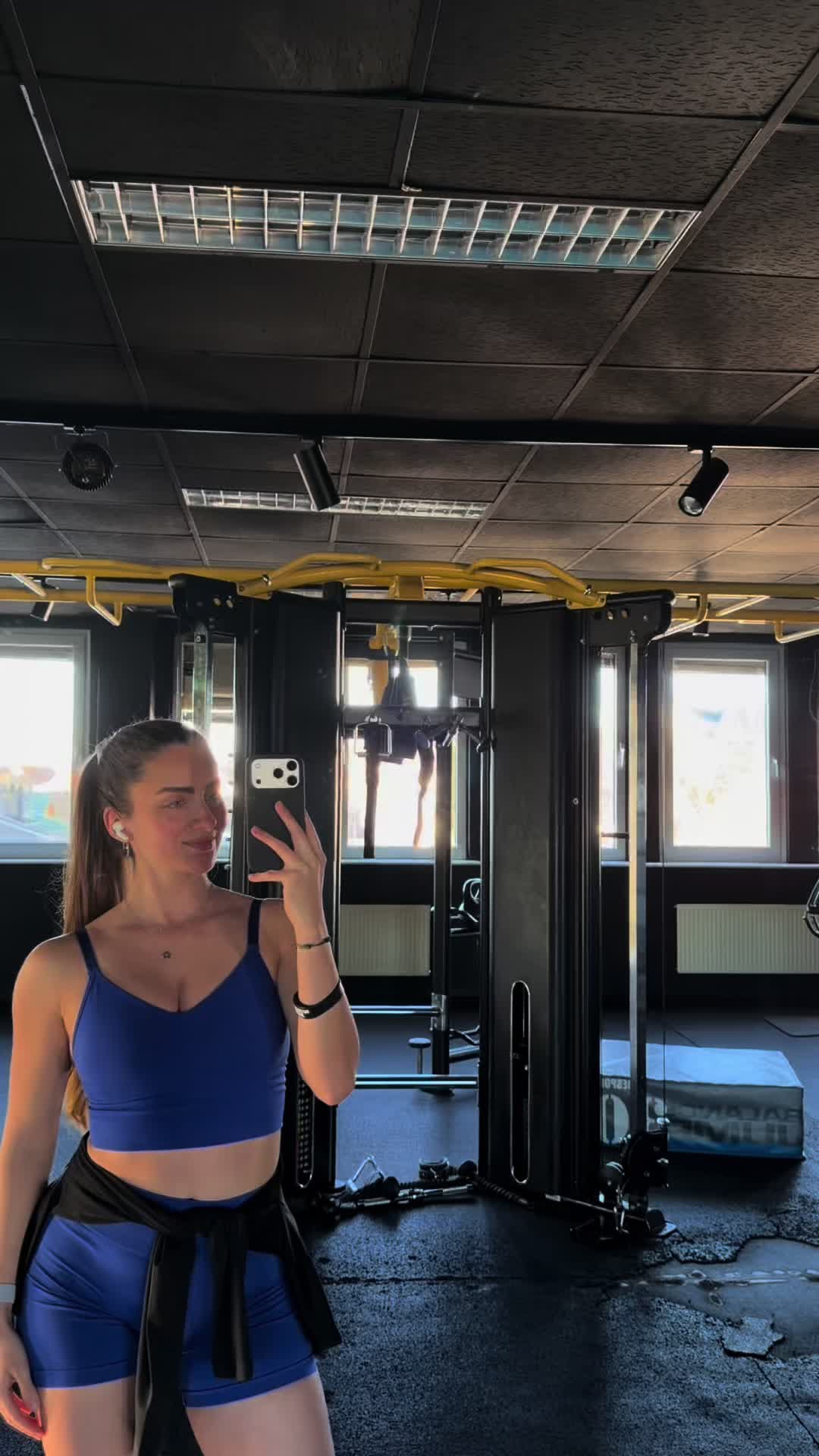 @itsalexlifts